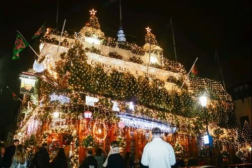 Churchill Arms Christmas Decorations